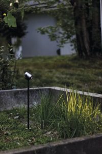 DX: Proiettore per pareti soffitti e pavimenti